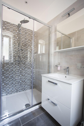 Bathroom 5, Nirvana rooms Split, Split