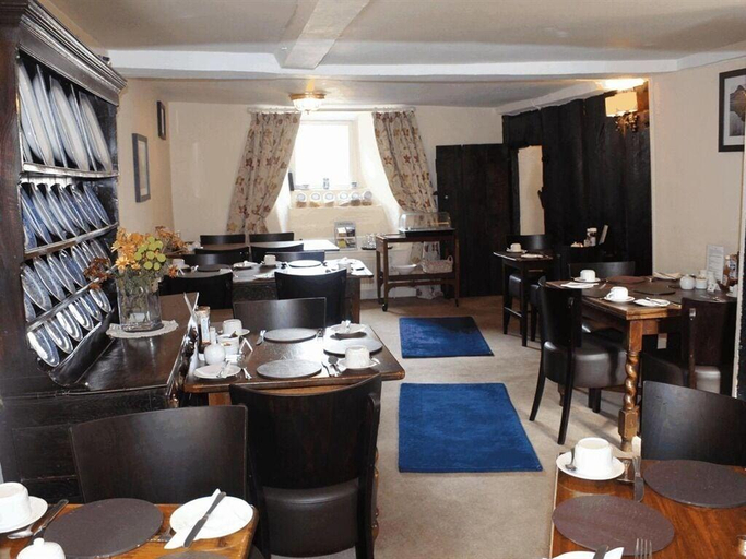 Food & Drinks, Dolgun Uchaf Guesthouse, Gwynedd