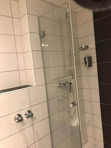 Bathroom 5, Hotel International Am Theater, Münster