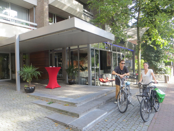 Exterior & Views 2, Corbie Mol, Antwerpen