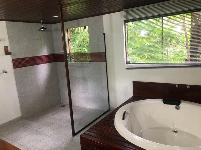 Bathroom 4, Pousada Mirante do Penedo, Itatiaia