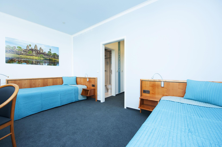 Bedroom 4, Hotel Weitblick, Bielefeld