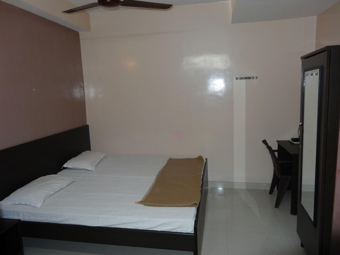 Bedroom 4, Dwaraka Inn, Ranga Reddy