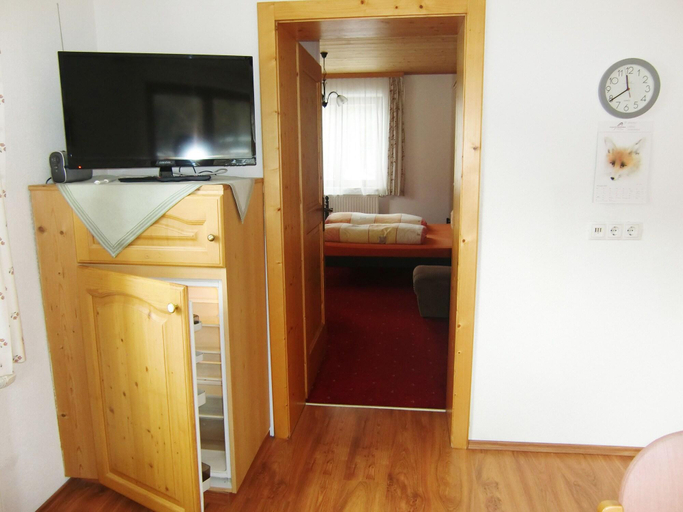 Bedroom 3, Activ-Pension Bergfrieden, Innsbruck Land