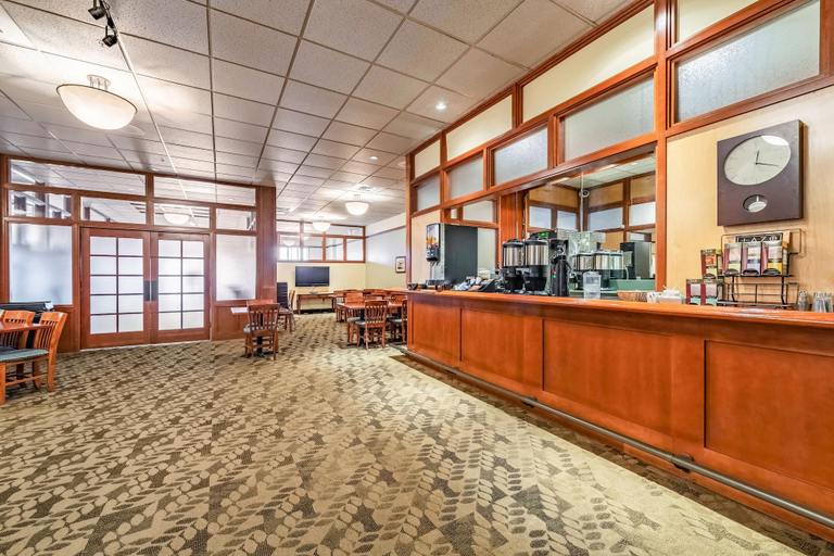 Public Area 2, The INN at Gig Harbor, Pierce