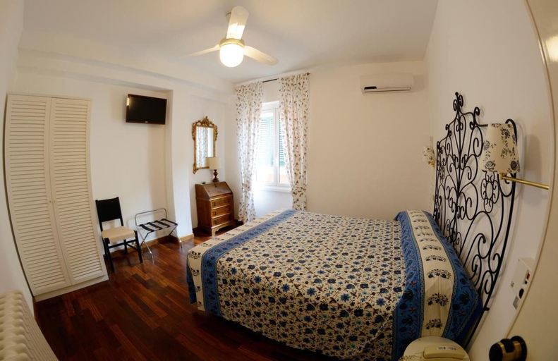 Bedroom 3, Nazionale Portofino, Genova