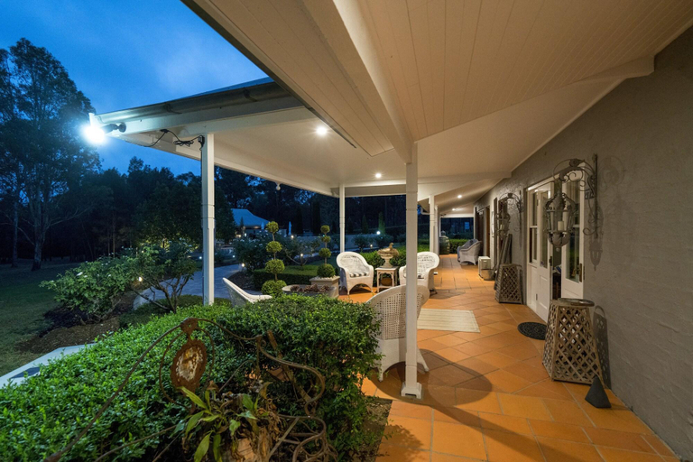 Public Area 3, Thistle Hill Guest House, Singleton