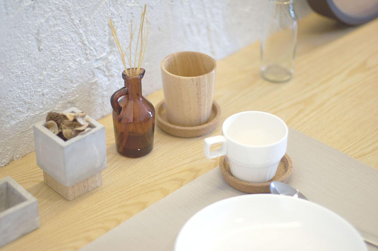 Food & Drinks 5, Benri sriracha residence, Si Racha