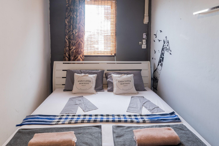 Bedroom 3, Assembly Hostel, Khlong San