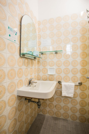 Bathroom 4, Hotel B&B Nizza Riccione, Rimini