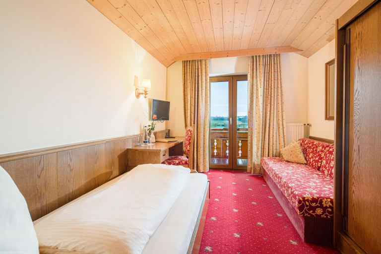 Bedroom 4, Hotel Gasthof Huber, Ebersberg