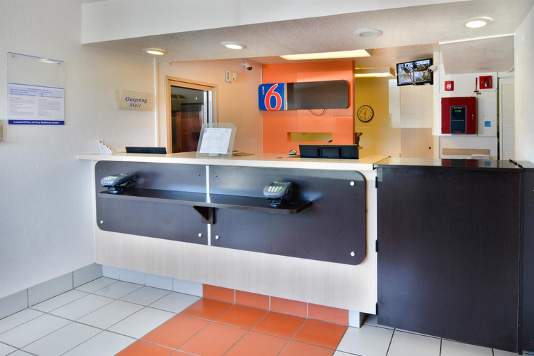 Public Area 3, Motel 6 Galveston, Galveston