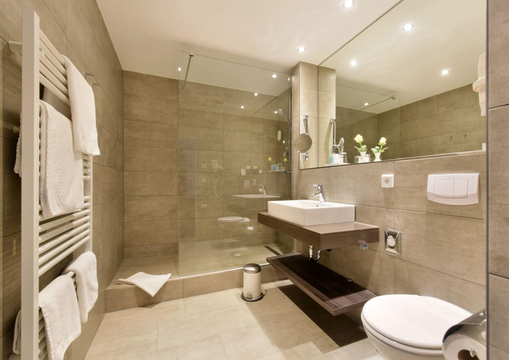 Bathroom 4, Hotel Säntis, München