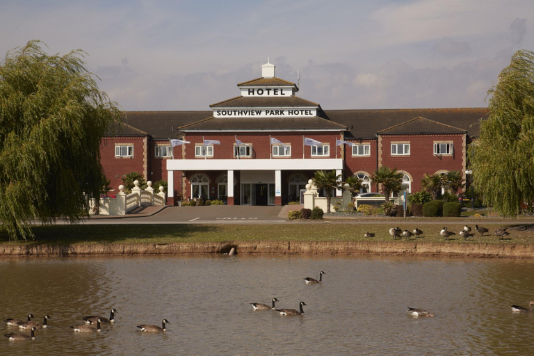 Exterior & Views 2, Southview Park Hotel, Lincolnshire