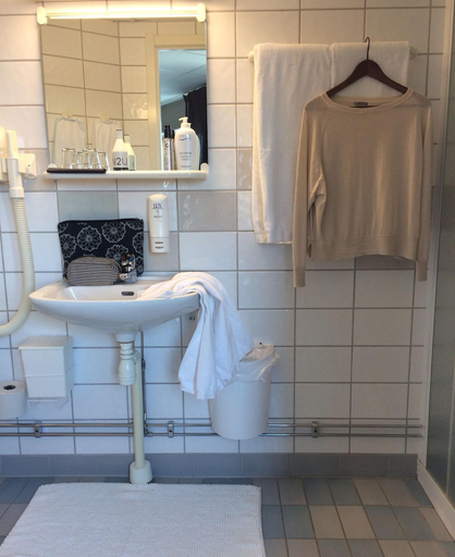 Bathroom 4, Hotell Garvaren, Ljungby