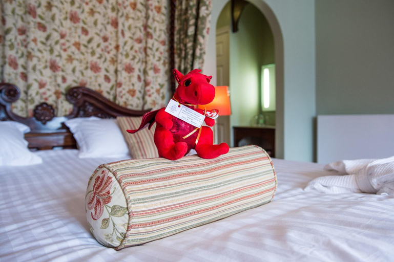 Bedroom 2, Lake Vyrnwy Hotel Spa, Powys