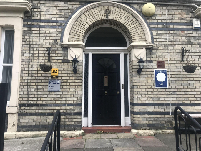 Exterior & Views 2, Clifton Hotel Newcastle, Newcastle upon Tyne