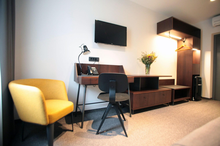 Bedroom 4, Hotel Mrak, Ljubljana