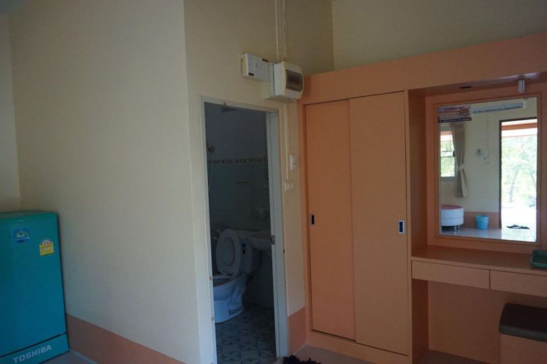 Bathroom 3, Ratchapreuk Resort, Muang Kalasin