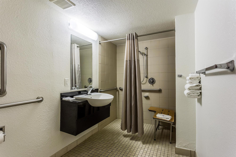 Bathroom 4, Motel 6 Twin Falls, ID, Twin Falls