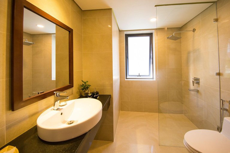 Bathroom, The Han Hotel, Da Nang