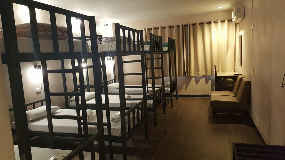 Bedroom 4, Suksawad Hotel, Phra Nakhon