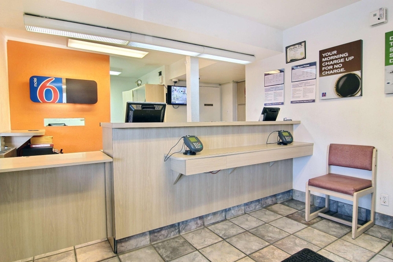 Public Area 2, Motel 6 Lubbock, Lubbock