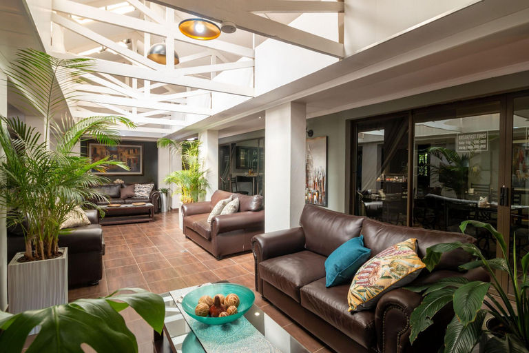 Public Area 3, Lala Dene Lodge, Mangaung
