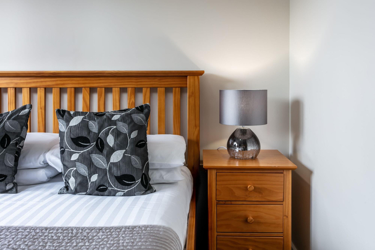 Bedroom 3, Roydon Marina Village, Hertfordshire