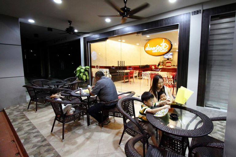 Food & Drinks 5, Grand Sh Hotel, Miri