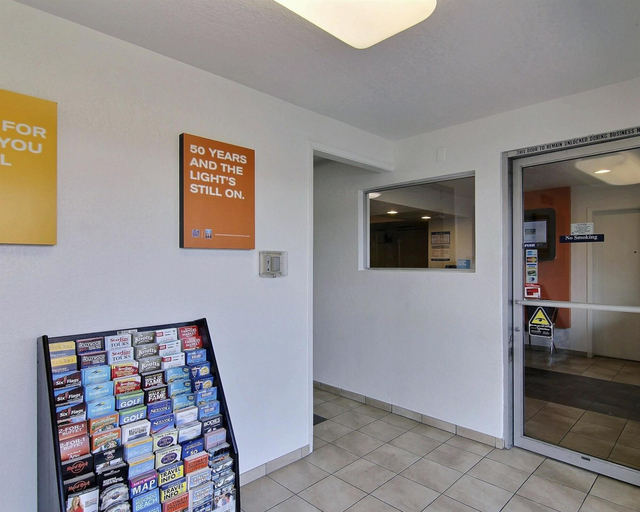Public Area 3, Motel 6 Palmdale, CA, Los Angeles