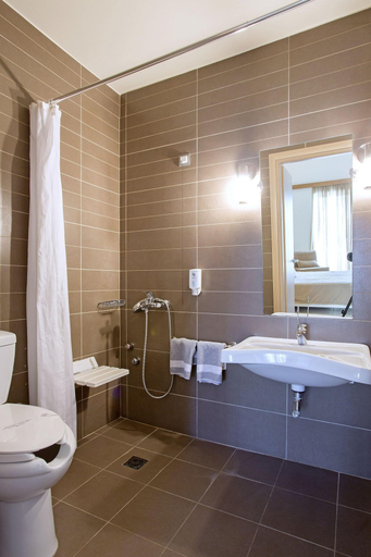 Bathroom 4, Anastasia Hotel, Central Greece