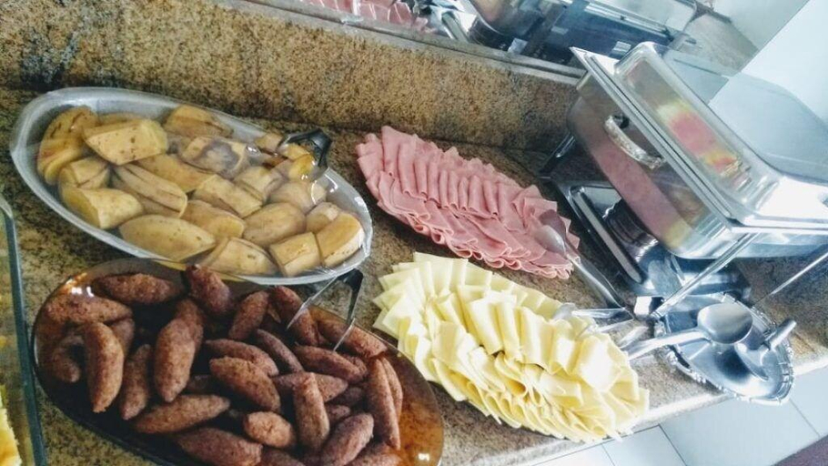 Food & Drinks 5, Hotel Kalifornia, Porto Seguro