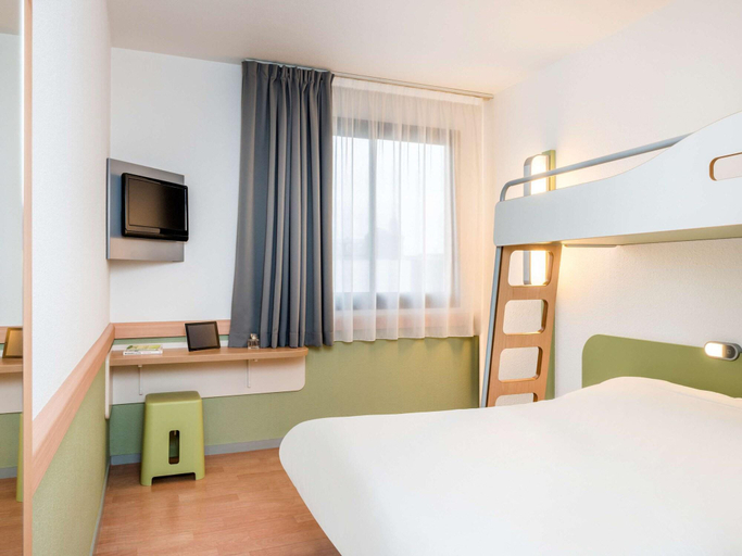 Bedroom 4, Greet Hotel Evreux Centre, Eure