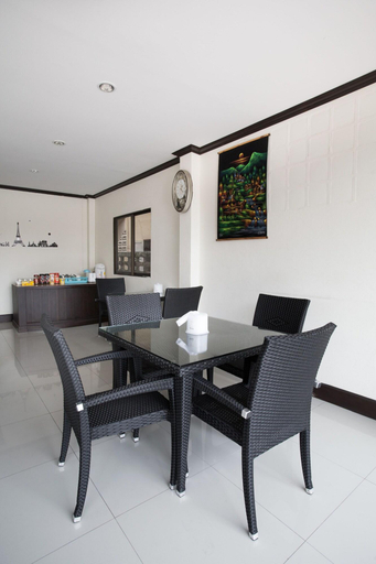 Public Area 3, Paripas Express Hotel Patong, Phuket Island