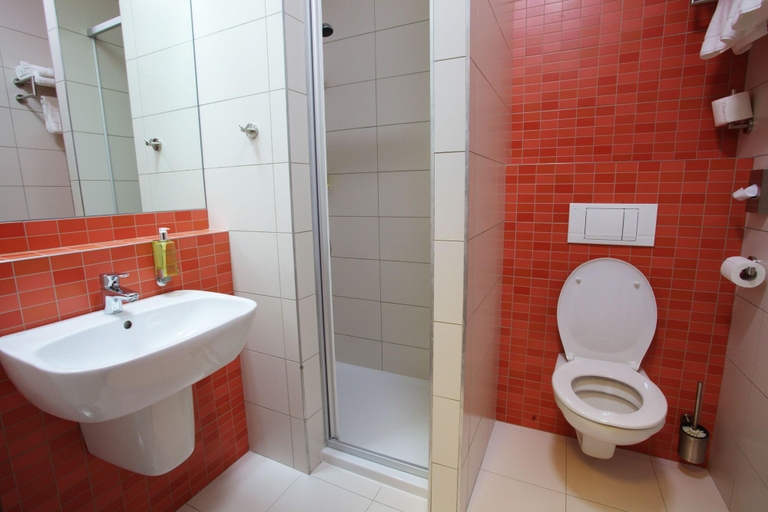 Bathroom 4, Jezerka, Chrudim