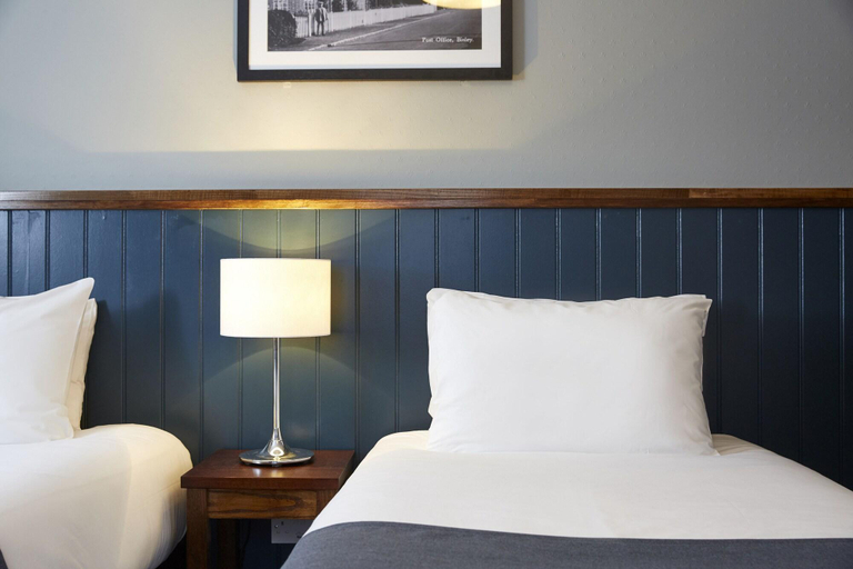Bedroom 2, Spyglass and Kettle, Bournemouth