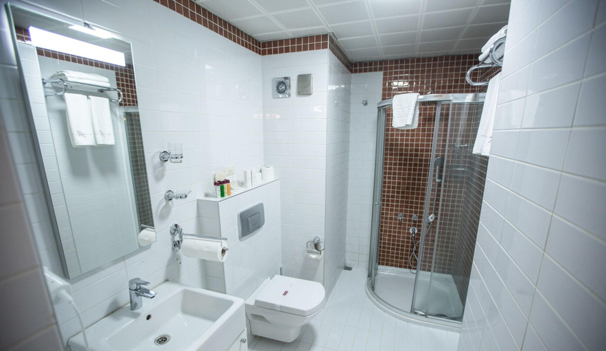 Bathroom 4, Idylle Hotel, Fatih