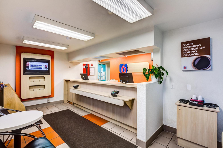 Public Area 2, Motel 6 Denver West Wheat Ridge North, Jefferson