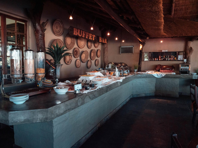 Food & Drinks 5, Tshukudu Game Lodge, Mopani