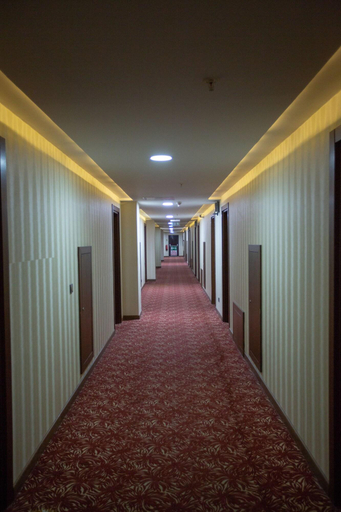 Public Area 3, Highway Hotel, Merkez