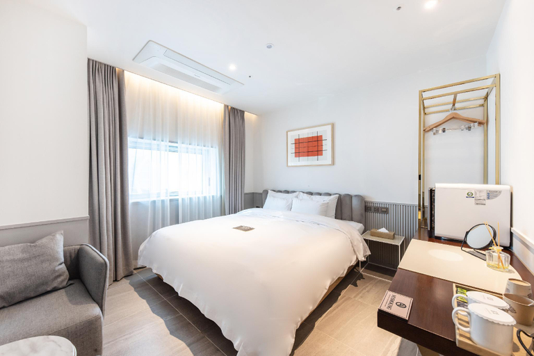 Bedroom 3, H Avenue Gwanganri Beach, Suyeong