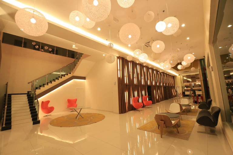 Others 5, Supreme Hotel, Malacca City