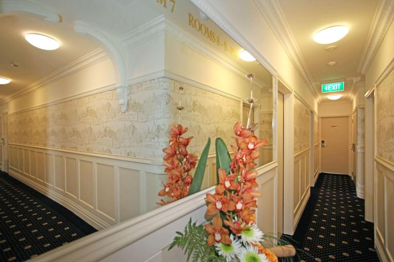 Public Area 3, Tuakau Hotel, Franklin