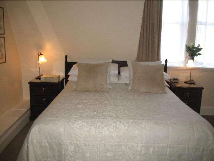 Bedroom 2, Antler Guest House, Edinburgh
