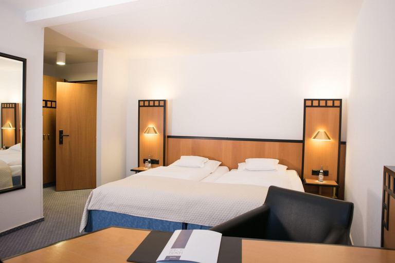 Bedroom 4, Hotel Schere, Northeim