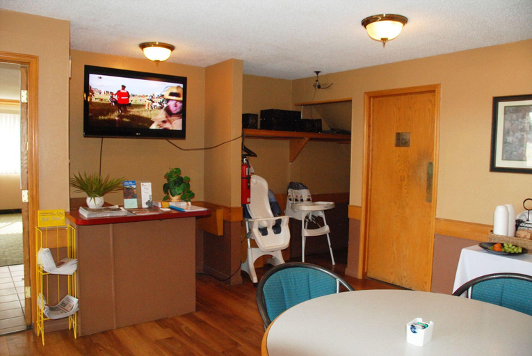 Others 5, Superlodge Canada Lethbridge, Division No. 2