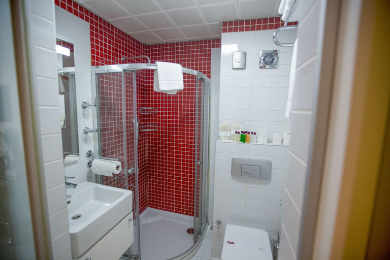 Bathroom 4, Idylle Hotel, Fatih