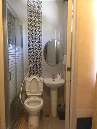 Bathroom 5, Dreamwave Resort Laguna, Calamba City