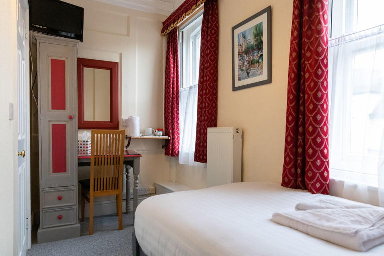Bedroom 3, Newport Quay, Isle of Wight